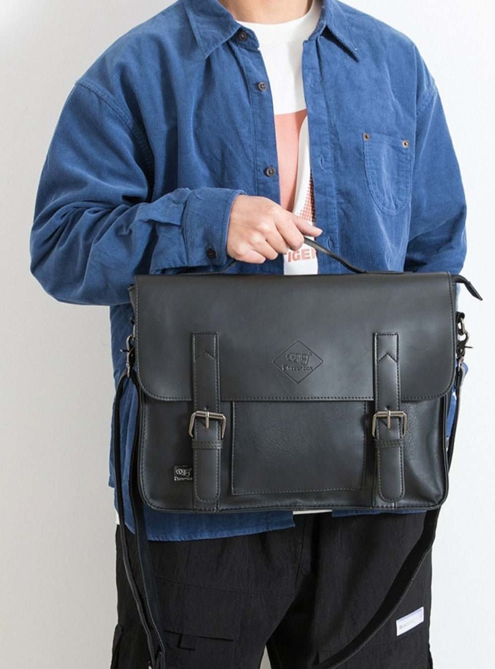 THREE-BOX Business/ Messenger Bag Classic Look Leather Shoulder Bag
