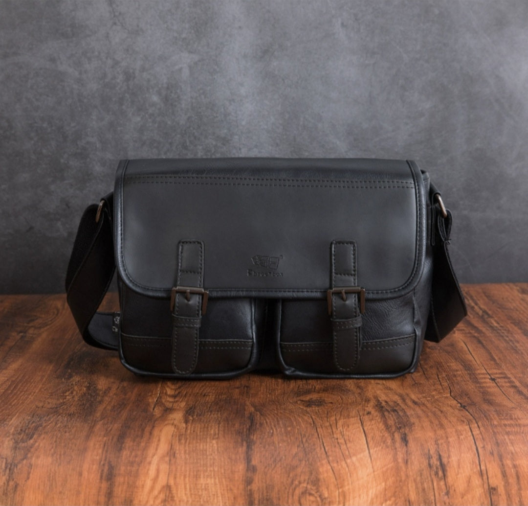 THREE-BOX Mini-Messenger / Cross-Body Bag Leather Shoulder Bag