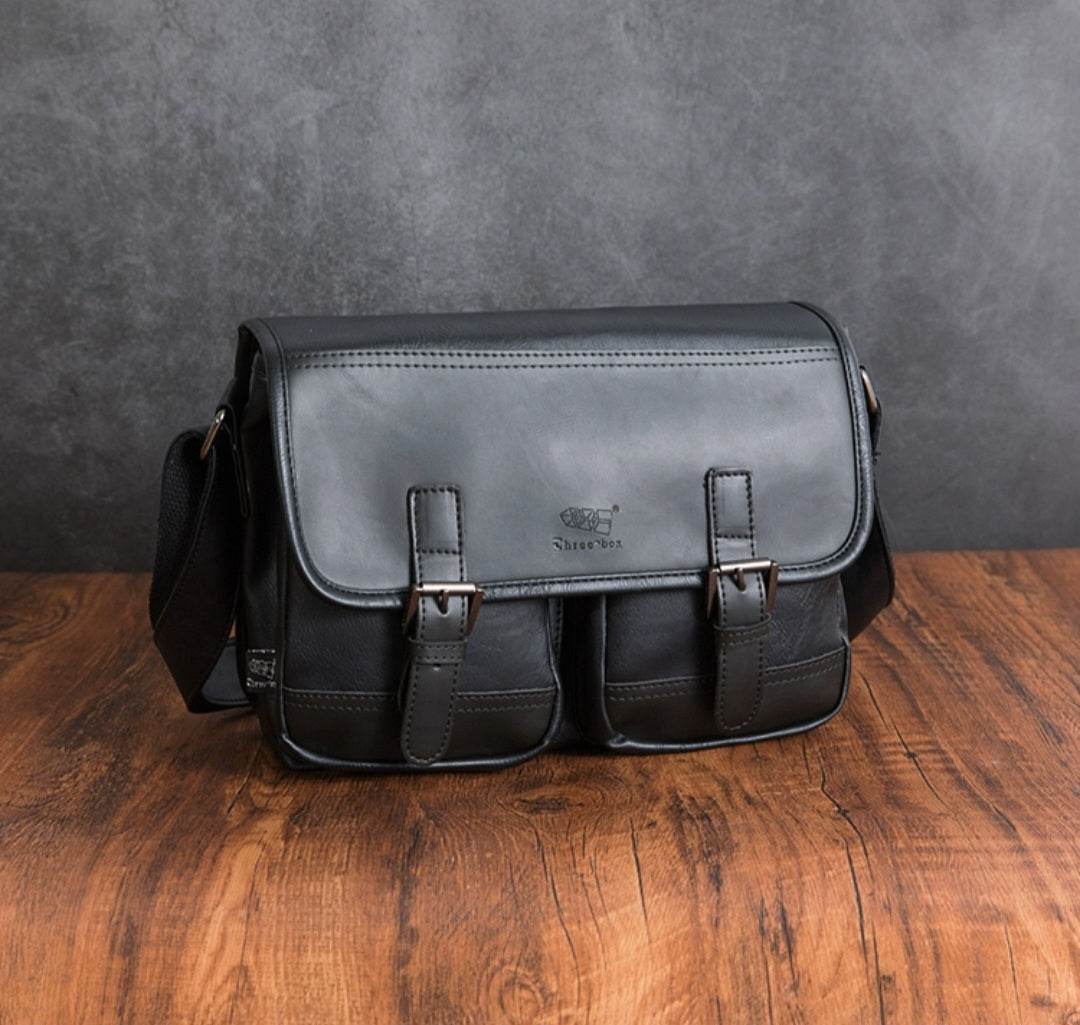 THREE-BOX Mini-Messenger / Cross-Body Bag Leather Shoulder Bag
