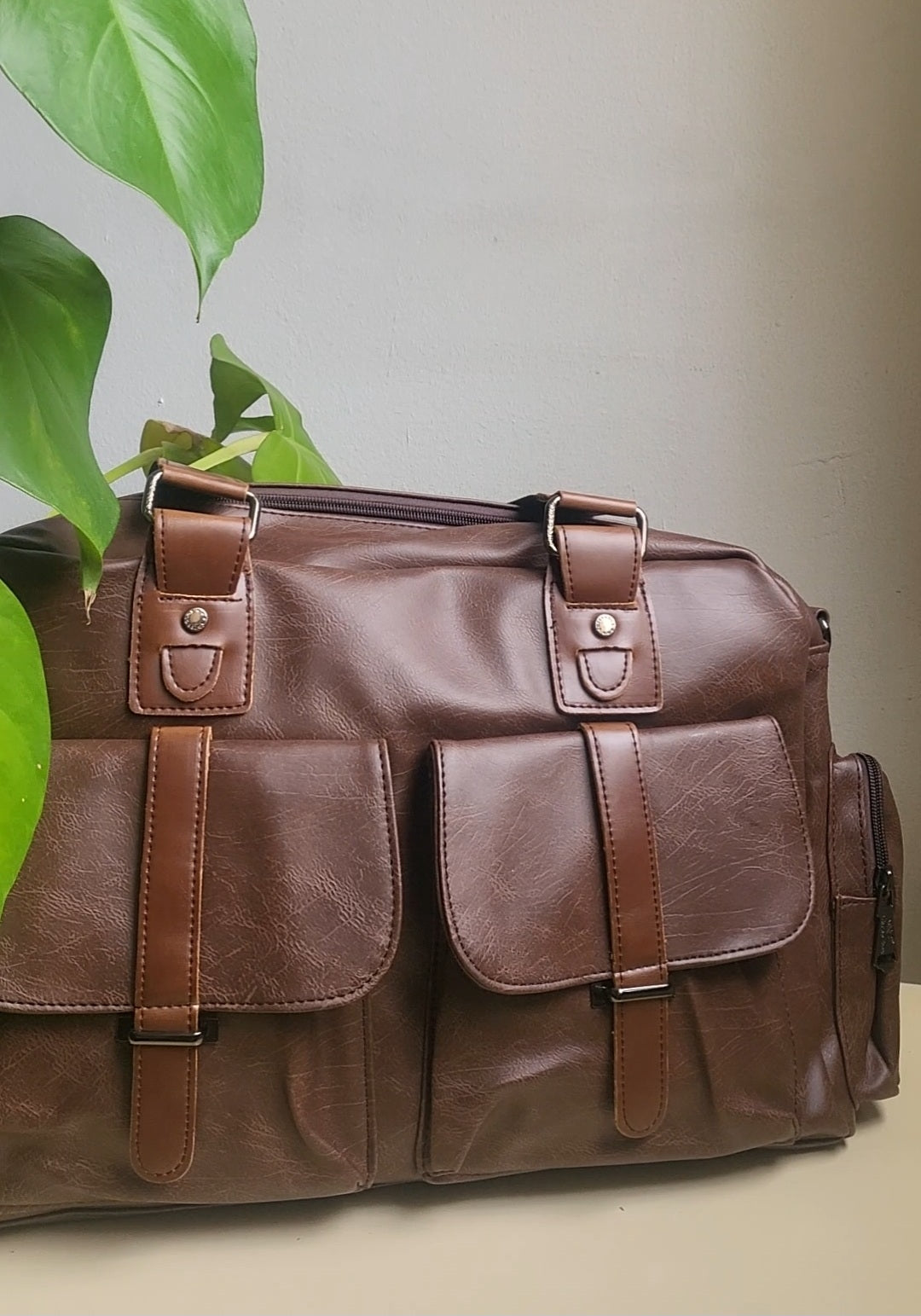 THREE-BOX Travel / Gym Bag Classical Fashion Leather Hand-Bag