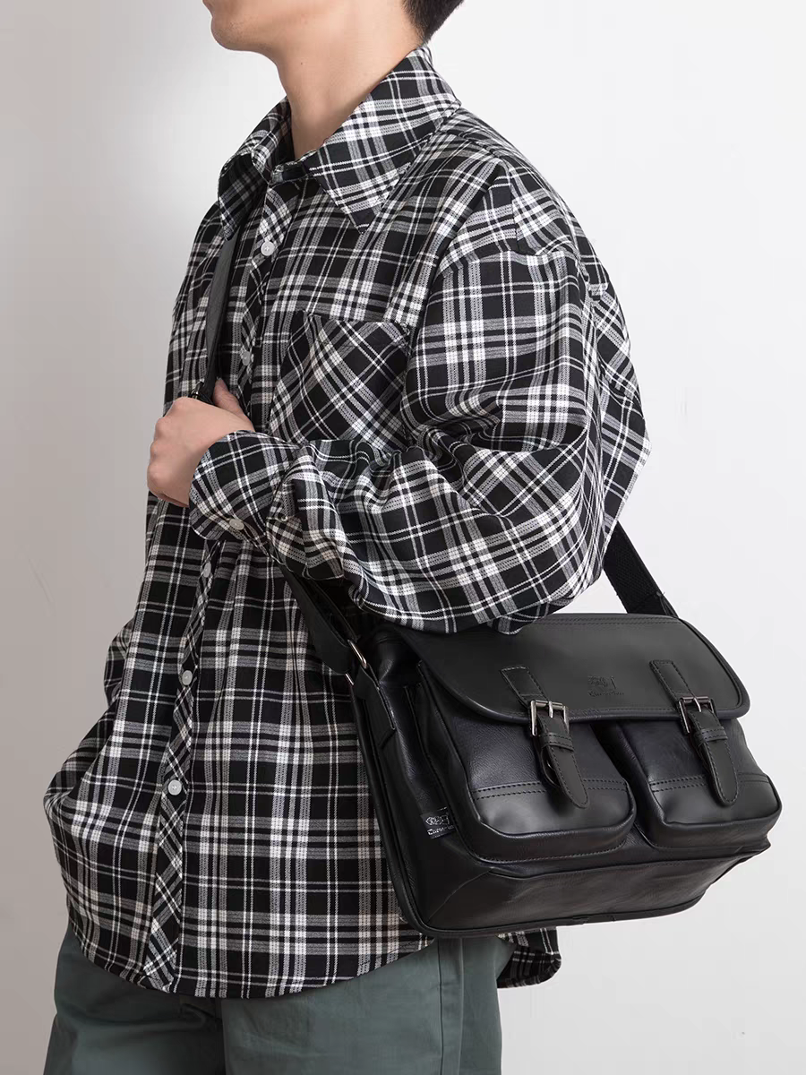 THREE-BOX Mini-Messenger / Cross-Body Bag Leather Shoulder Bag